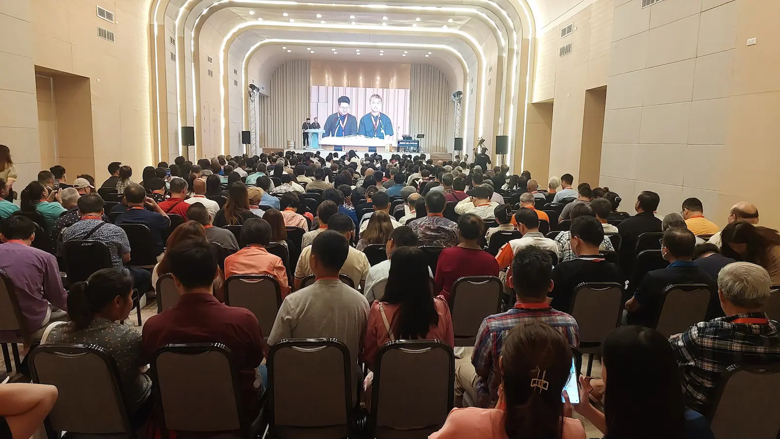 ทีมงาน Pro Cluster ดูแลระบบ Live Event และ Seminar ในโรงแรม